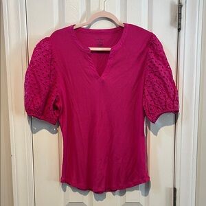 New York & Company Magenta Eyelet Sleeve Top